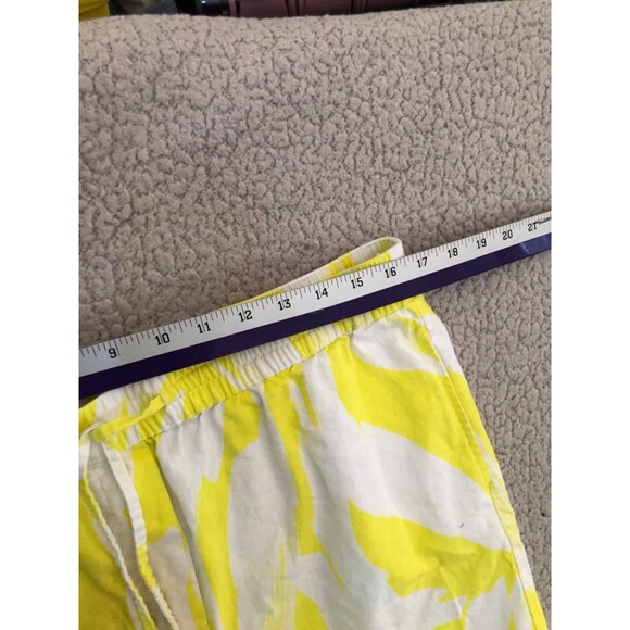 DKNY Women’s Large Linen Blend Shorts Yellow White Abstract Drawstring Casual - Picture 7 of 9